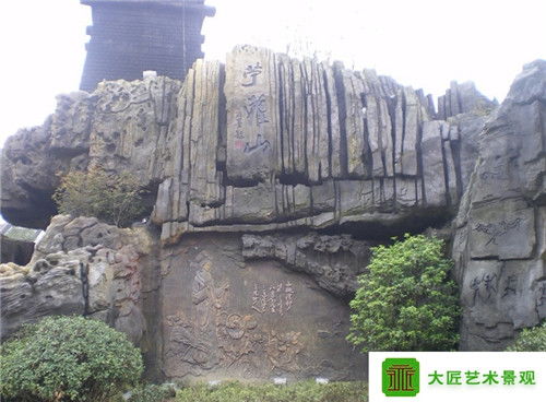 磐石水泥假山價格解析 成本、影響因素與選購建議